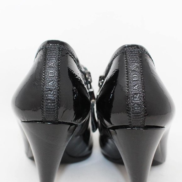 PRADA #39815 Black Patent Leather Bootie Heels (US 7.5 EU 37.5) - Picture 6 of 10